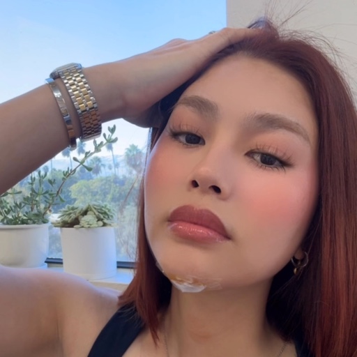 Bella La